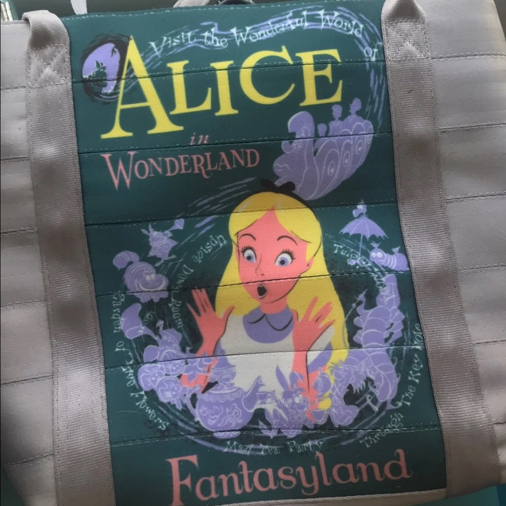 ISO Harvey’s Alice in Wonderland Tote